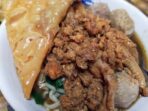 Mie Ayam Ceker Pak Kawit Semarang