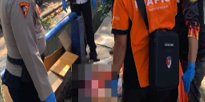 Pria Tanpa Identitas Ditemukan Tak Sadarkan Diri di Cikudapateuh Bandung, Petugas Gabungan Lakukan Penanganan Cepat