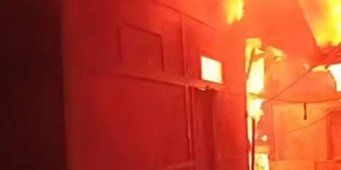 Tiga Kebakaran Terjadi dalam Dua Hari di Kabupaten Bandung, Rumah hingga Deretan Kios Jadi Sasaran Amukan Api