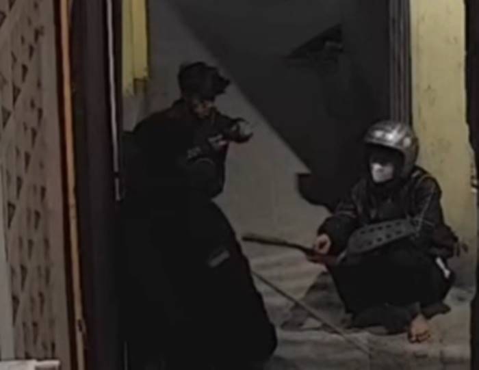 Remaja Diduga Bawa Senjata Tajam Resahkan Warga Sukahaji Bandung