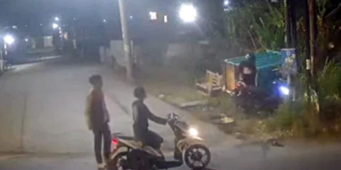 Dua Pemotor Dikejar hingga Tabrak Kios di Cipatik, Polisi Pastikan Bukan Pembegalan