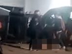 Kecelakaan Angkot dan Motor Terjadi di Jalan Padasuka Cimahi, Pemotor Tergeletak