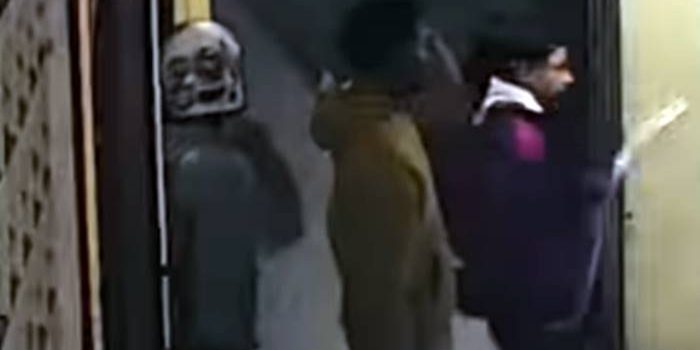 Polisi Amankan 3 Remaja Yang Bawa Sajam di Babakan Ciparay Bandung