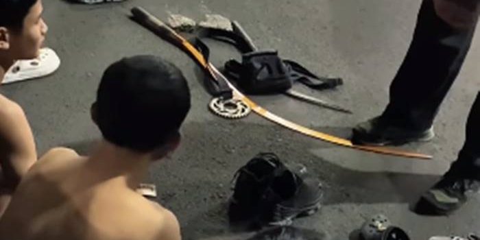 11 Pemuda Diamankan Tim Prabu di Jalan Gudang Selatan Bandung, Dua Celurit Ditemukan Dekat Lapangan