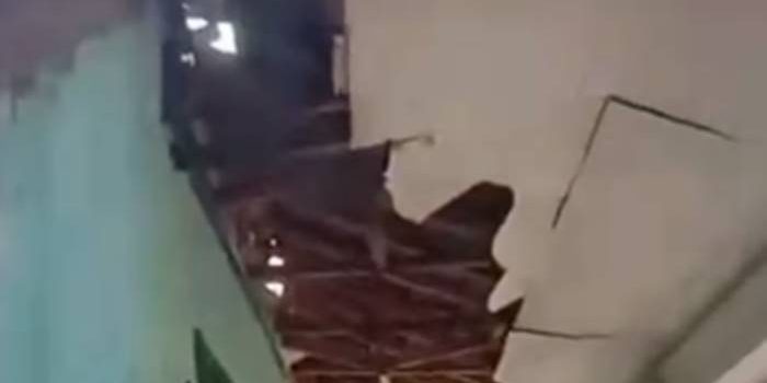 Bangunan MI Tegalkoneng Bandung Barat Ambruk, Aktivitas Belajar Siswa Terganggu