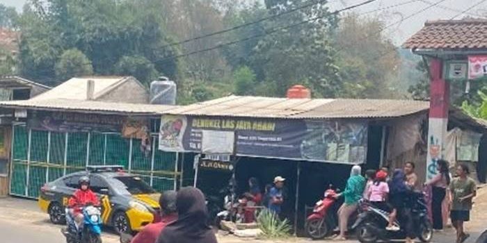 Pria Berusia 25 Tahun Ditemukan Meninggal di Toko Sembako Pakuhaji Bandung Barat