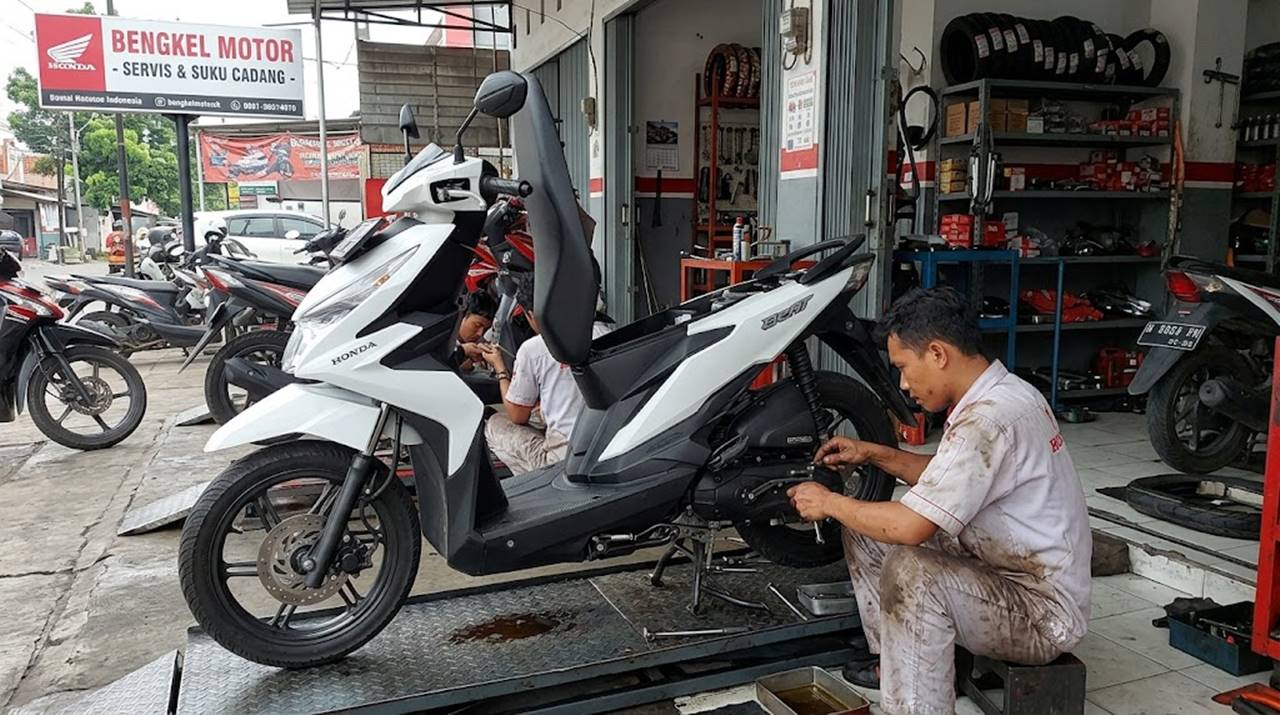 Jenis Sparepart Motor Honda BeAT yang Perlu Rutin Diganti, Jangan Tunggu Rusak Jenis Sparepart Motor Honda BeAT yang Perlu Rutin Diganti, Jangan Tunggu Rusak